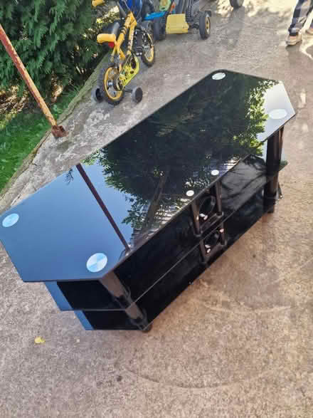 Photo of free Tv table (Leeds, LS10) #1