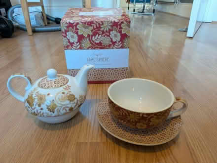 Photo of free Teapot and cup set (Stirchley B30) #1