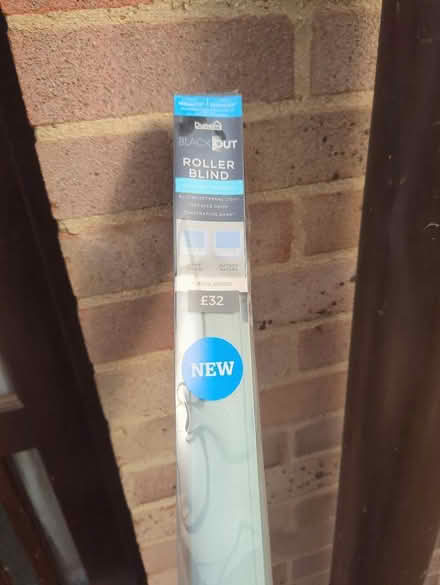 Photo of free Roller blind (Aston OX18 2) #1