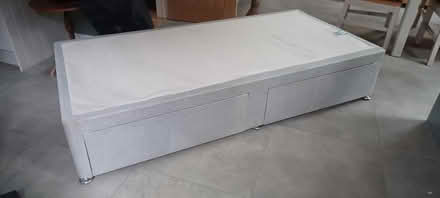 Photo of free Single bed base with drawer (Gu51 3he fleet pondtail) #1