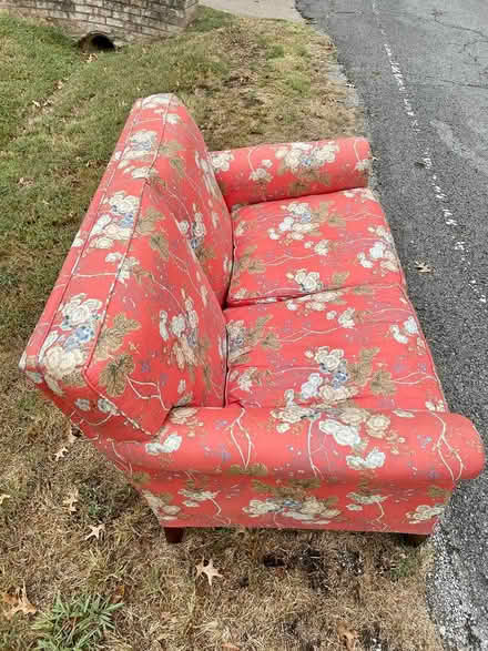 Photo of free couch (Glencliff Estates) #1