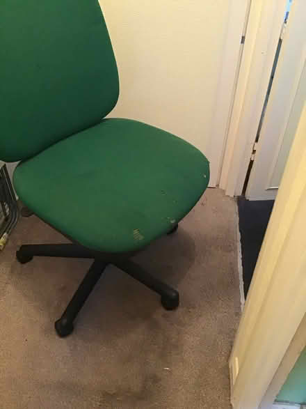 Photo of free Office chair (Hackbridge SM5) #2