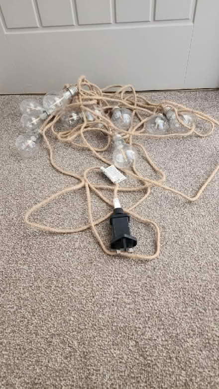 Photo of free String of bulbs (Congleton CW12) #1