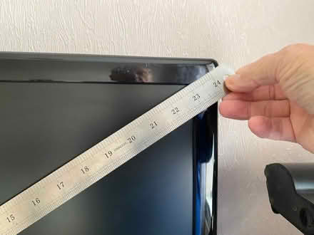 Photo of free TV with built in CD player (Hollinsend S12) #1