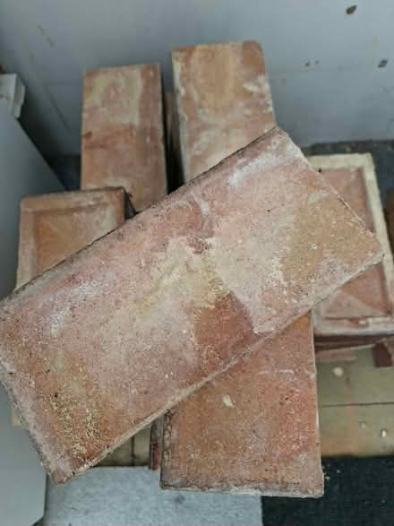 Photo of free Used bricks (Welling DA16) #3