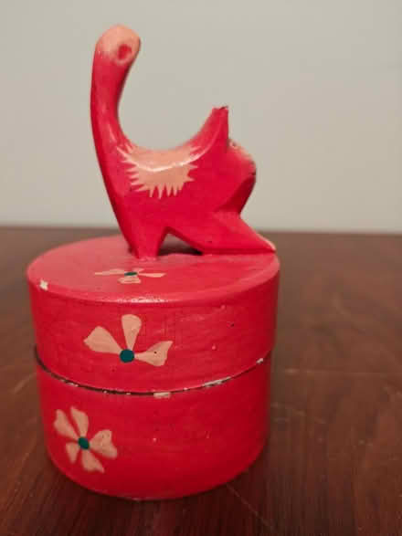 Photo of free Cute kitty holder for your goodies (10031) #4