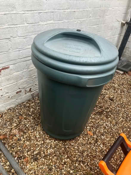 Photo of free Large dustbin (Otford TN14) #1