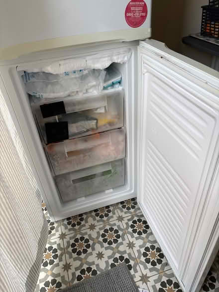 Photo of free White hoover fridge - Used (Cheshunt EN8) #3