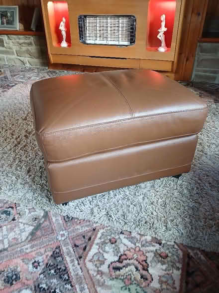 Photo of free Three Piece Leather Suite (Mirfield WF14) #3