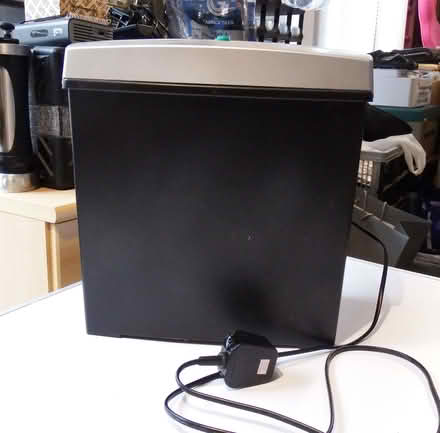 Photo of free Texet Cross Cut Shredder (Vale LA1) #2
