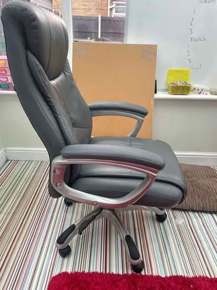 Photo of free Office chair (Cheshunt EN8) #2