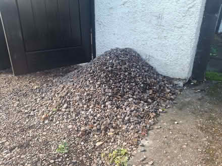 Photo of free pile of gravel (Hollywood B47) #2