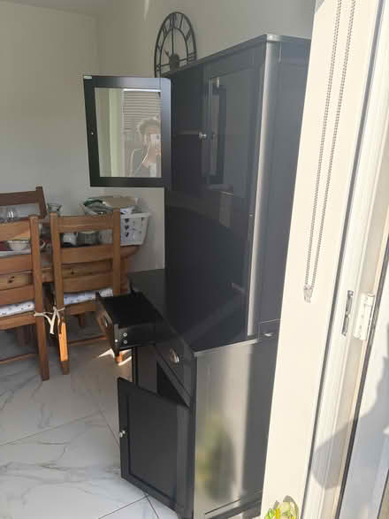 Photo of free Small kitchen hutch/cabinet (keighley bd 22 7fe) #3