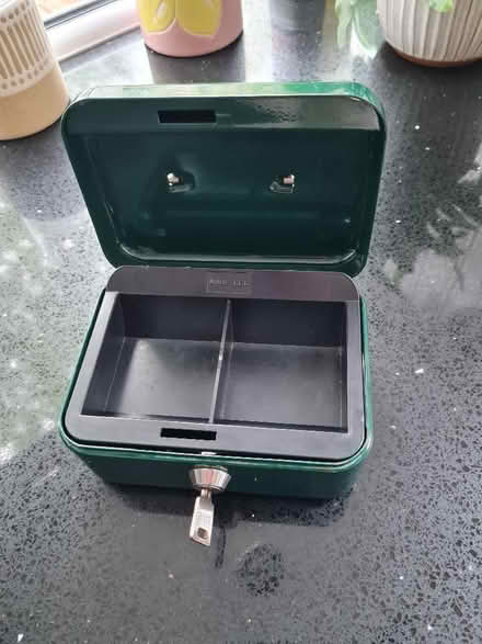 Photo of free Small cash box. (Kingsway BA2) #2