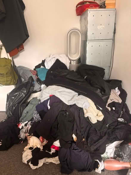 Photo of free Various women’s clothes (Willesden NW10) #1