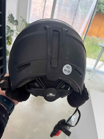 Photo of free Kids skiing helmet (Twickenham TW1) #2