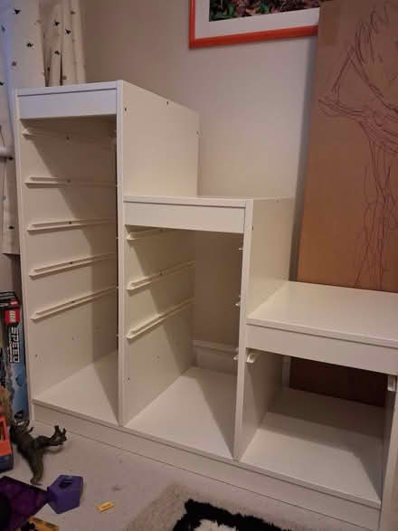 Photo of free Storage Unit for Toys (Whitecroft gardens TN4) #2