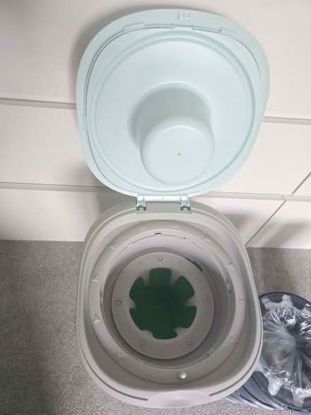 Photo of free Twist-lock nappy bin (CLEAN) and refills (Cutteslowe OX2) #2