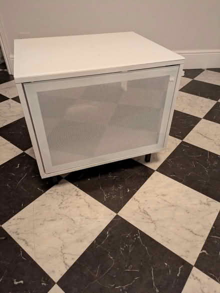 Photo of free White TV table / bedside table (Sidcup DA15) #1