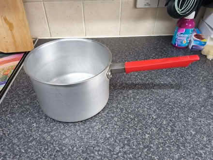 Photo of free Pan, old aluminium 4 pint - 2.5 litre (Wigmore HR6) #1