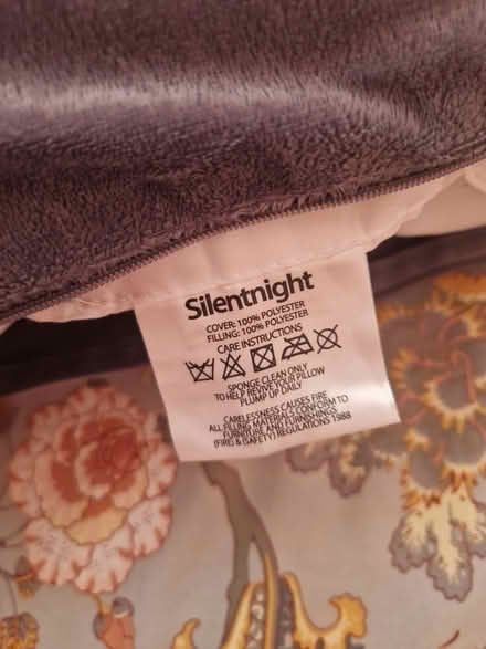 Photo of free Silentnight pregnancy pillow (Crystal Palace, SE19) #2