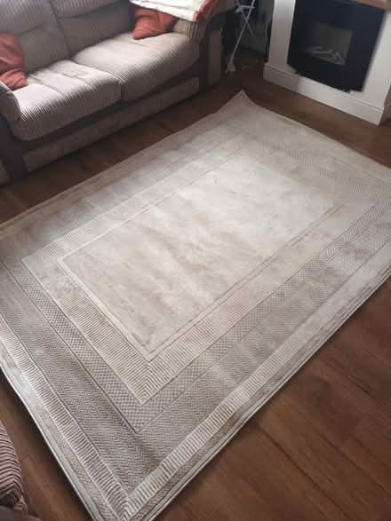 Photo of free Cream rug (Hemel Hempstead, HP1) #2