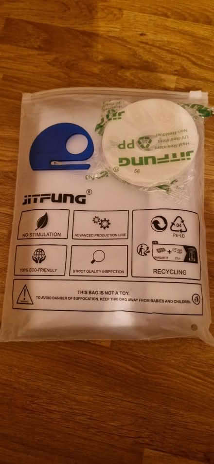 Photo of free White window fly screen (De217ra spondon) #1