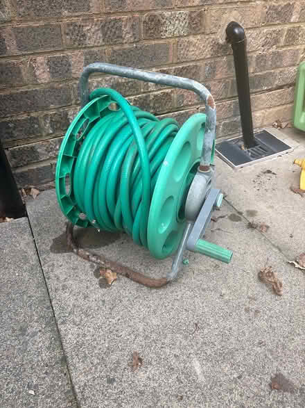 Photo of free Hose reel - Hozelock (Prestwood HP16) #1