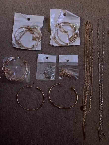 Photo of free Costume Jewellery (Swindon SN2) #3