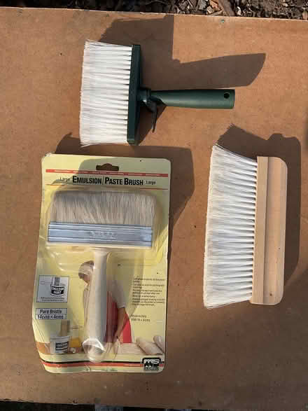 Photo of free Folding decorator’s table & brushes (Waterbeach CB25) #4