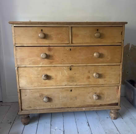 Photo of free Chest of drawers (Chessington KT9) #2