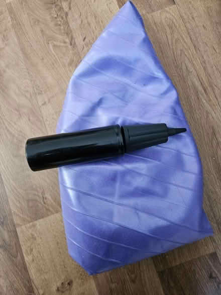 Photo of free Bouncer Ball for Pregnancy (Bicester Town OX26) #3