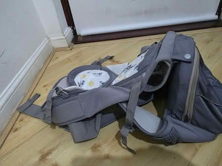 Photo of free IULONEE Multifunction Baby Carrier (Erith DA8) #2