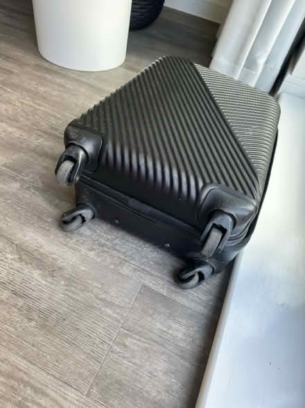 Photo of free 10kg suitcase (CM1) #3