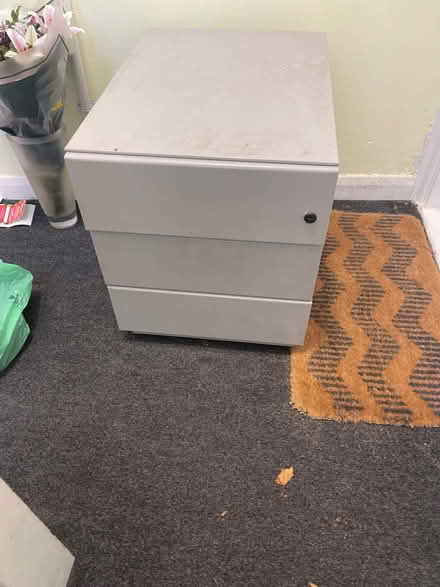Photo of free cabinet (Kentishtown NW5 3PJ) #1