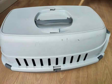 Photo of free Cat Carrier (Guildford GU2) #1