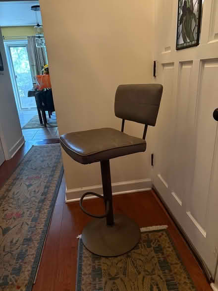 Photo of free Kitchen Stool (Forest Avenue Evanston) #1