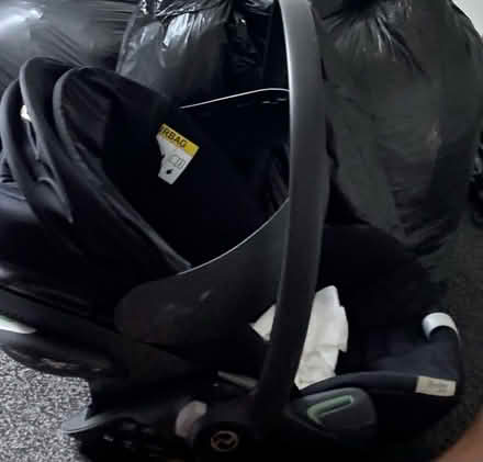 Photo of free Cybex Cloud G I-size Car Seat - Black (Morden CR4) #1