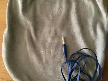 Photo of free Dark blue headphones (Leighton Buzzard LU7) #3