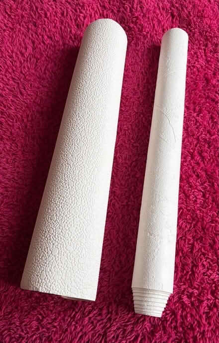 Photo of free Wallpaper roll ends - textured, chequerplate & pink (Bilton CV22) #3