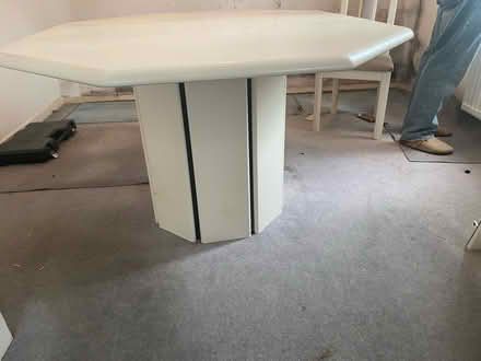 Photo of free Dinning room table with 4 chairs (Edgware HA8) #1