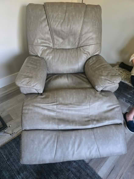 Photo of free Electric Recliner (North West Newberg) #2