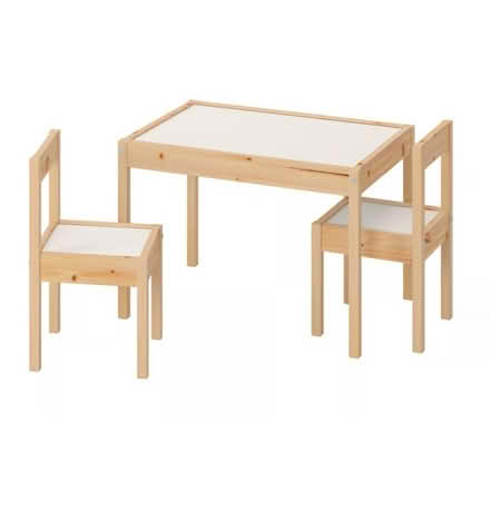 Photo of Kids Table (Musselburgh, EH21) #1