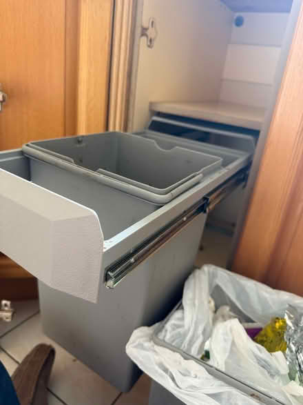 Photo of free sliding double bin for inside 300mm kitchenunit(B93 (Knowle B93) #2