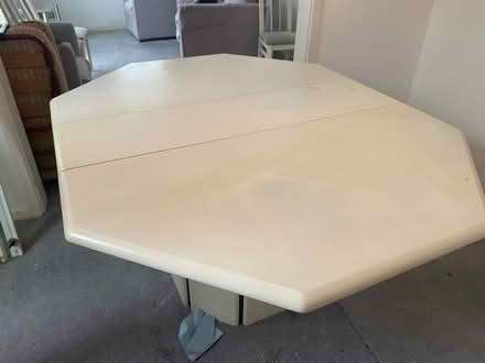 Photo of free Dinning room table with 4 chairs (Edgware HA8) #2