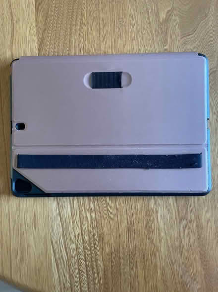 Photo of free iPad case (Duston NN5) #1
