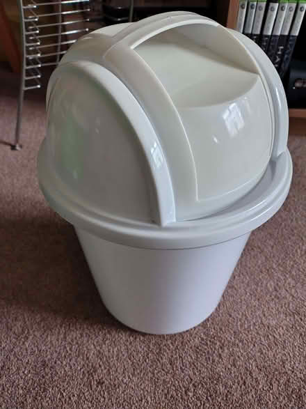Photo of free Waste bin (swing lid) (Caton LA2) #1