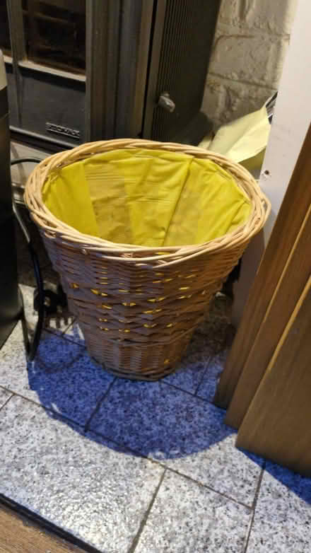 Photo of free Wastepaper bin (Chatham ME5) #1