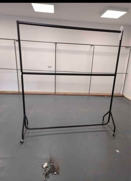 Photo of Clothes rail (Derby DE72) #1