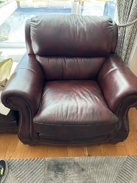 Photo of free Classic Italian Leather suite (Templeogue) #3